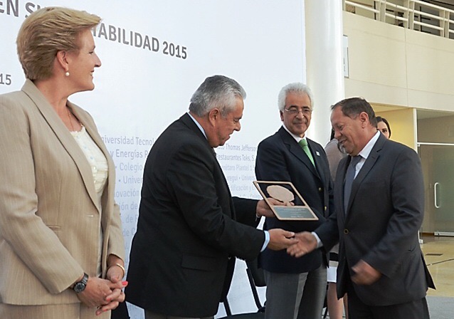 ENTREGA MUNICIPIO PREMIO A LA INNOVACIÓN Y LIDERAZGO EN SUSTENTABILIDAD ...