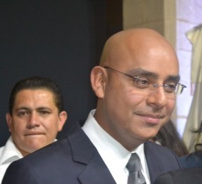 Investigaran a Ramón Abonce por presunto conflicto de intereses en ...