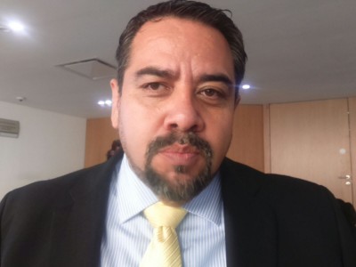 Carlos Lazaro