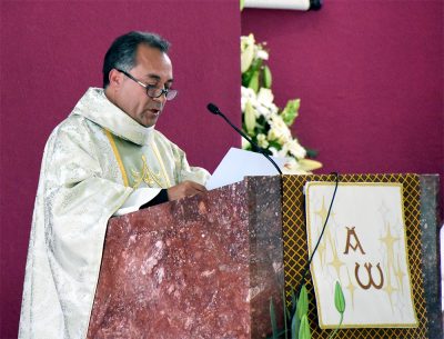 Felicita El Municipio de El Marqués, al Vicario General de la Diócesis